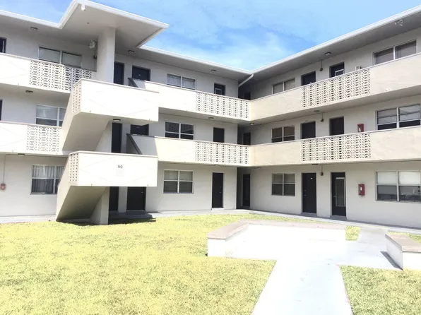 1545 NW 8th Ave, 1545 NW 8th Ave APT 105, Miami, FL 33136