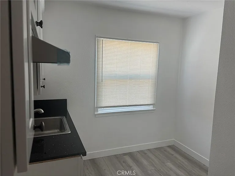 627 Linden Ave #18 — Photo 3