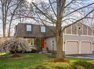 800 W Roxbury Pkwy, Brookline, MA 02467