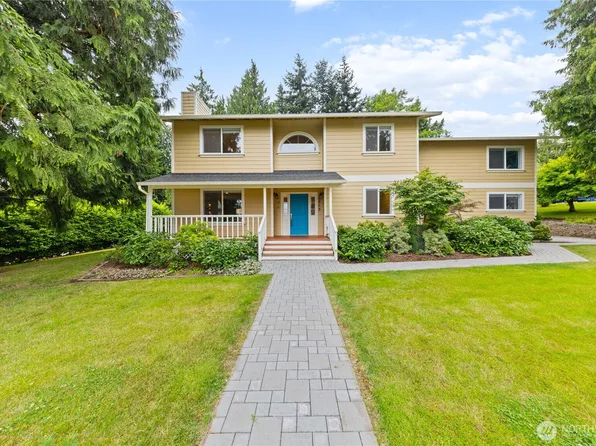 2515 16th Street, Anacortes, WA 98221