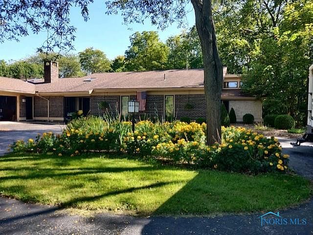 1st image of 19330 W Artzheim Ln
