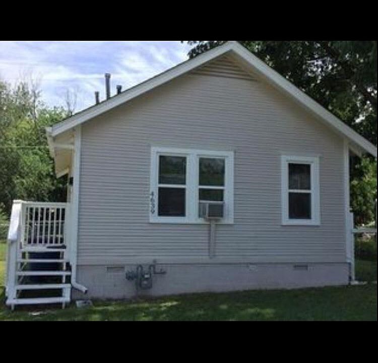 1st image of 4639 S 28th Ave W