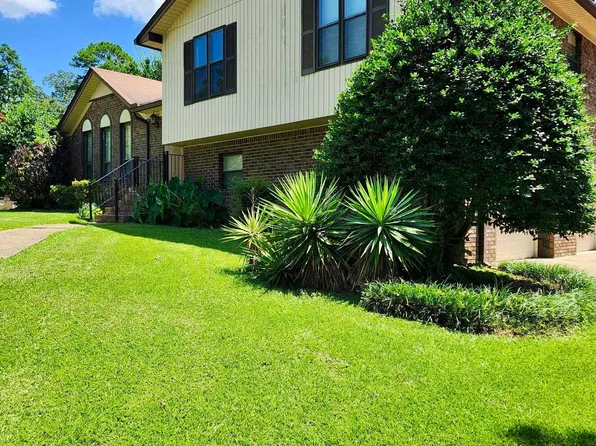 1309 8th Pl, Pleasant Grove, AL 35127