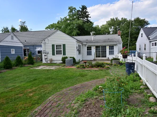 249 E Beaumont Rd, Columbus, OH 43214
