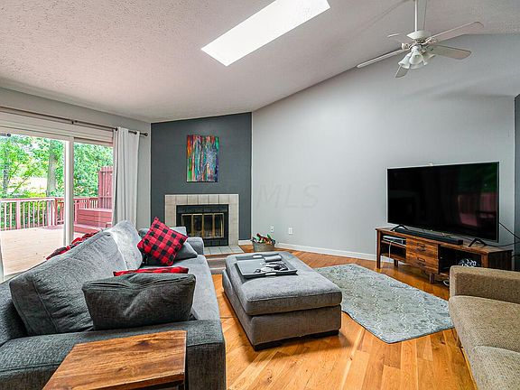 5th image of 4330 Secludedwood Ct