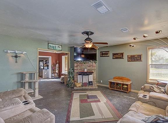 4th image of 3612 Pine Vista Dr