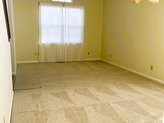 5th image of 6238 Allport Dr