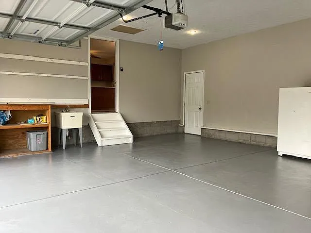 451 Robinhood Dr — Photo 21