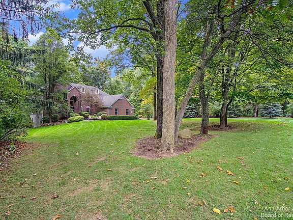4th image of 6419 Stillwater Dr