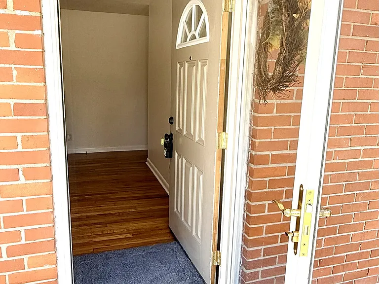 815 McNeil St — Photo 14