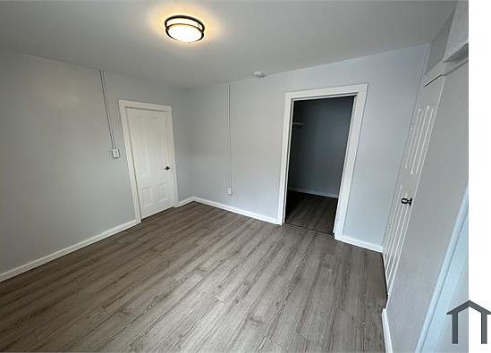 4th image of 766 South St #3