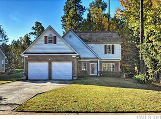 11008 Scrimshaw Ln, Charlotte, NC 28215