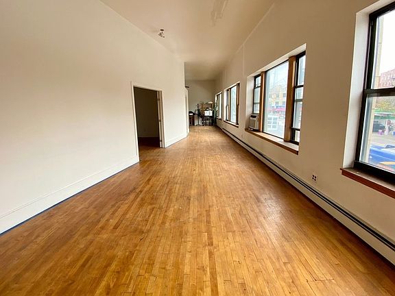 4th image of 534 Flatbush Ave #205