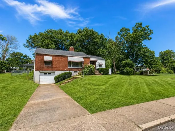 411 Macarthur Ave, Union, MO 63084