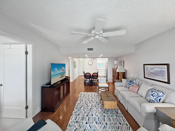 18081 SE Country Club Drive #30-300, Jupiter, FL 33469