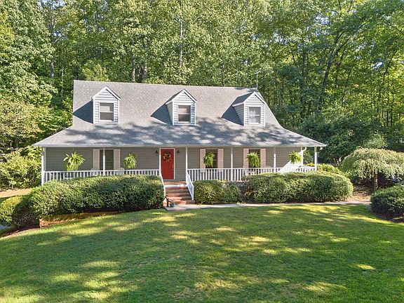 3rd image of 5363 Stony Point Rd