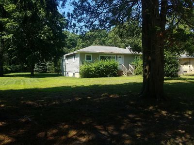 453 Lockwood Dr, Shirley, NY, 11967