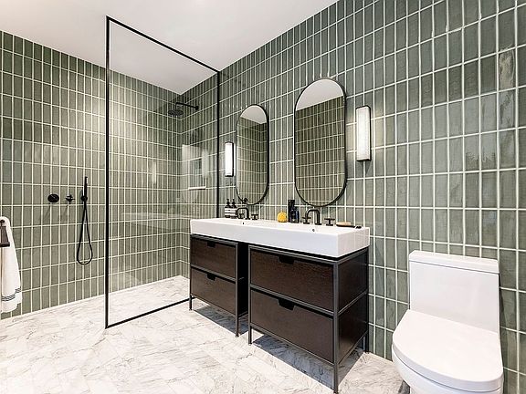 5th image of 11 Hoyt St APT 53G