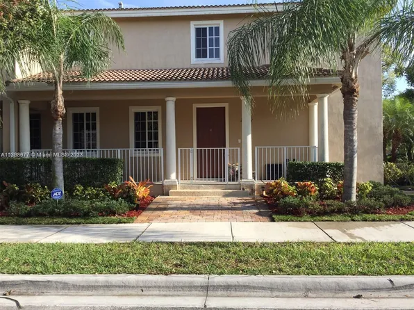 27571 SW 143rd Ct, Homestead, FL 33032