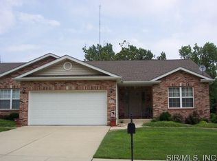 1025 Notting Hill Ct, Collinsville, IL 62234