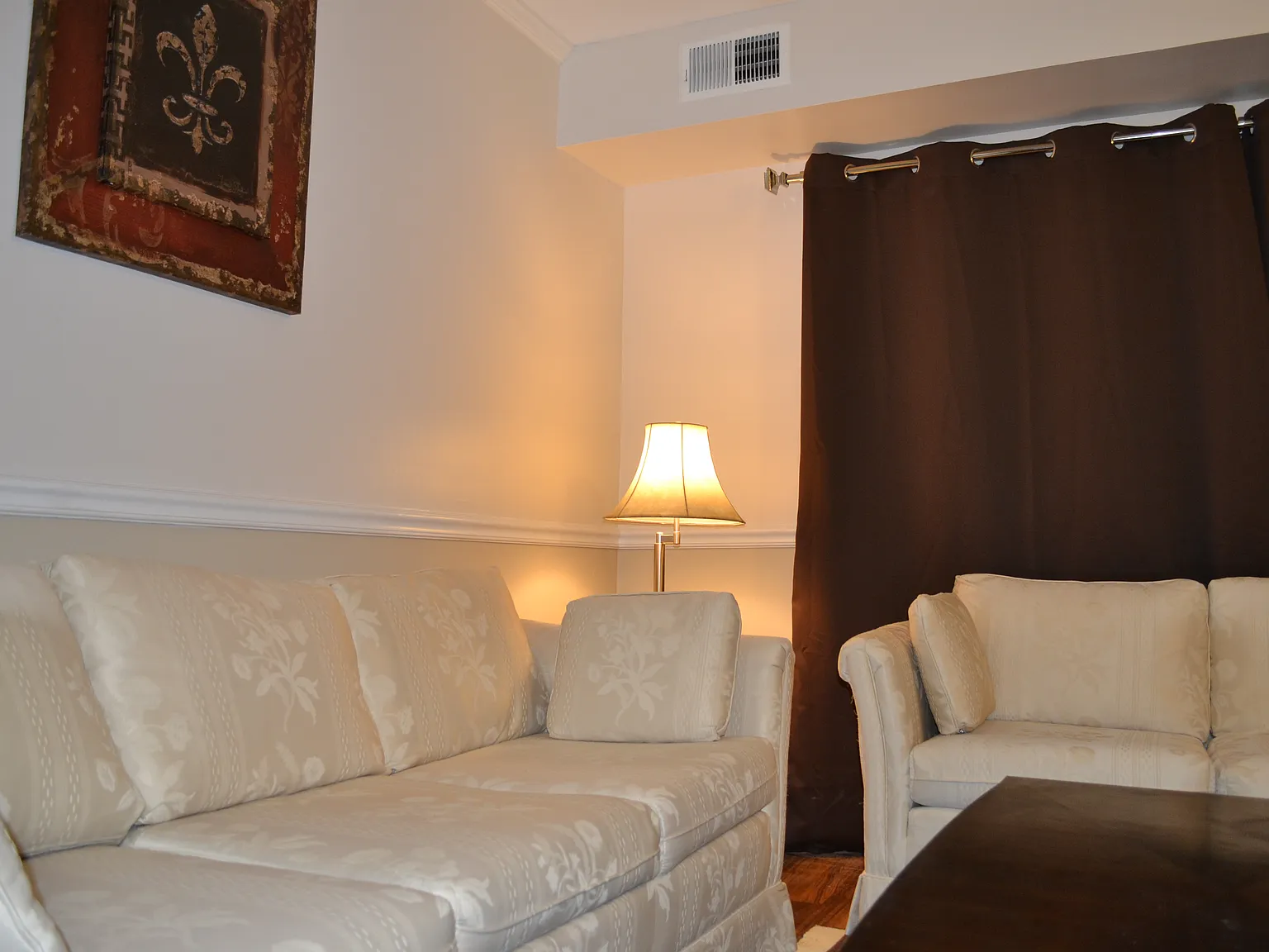 3 bed, 1225 sqft, $1,595 — Photo 1