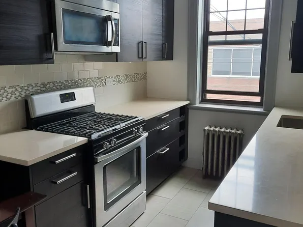 (undisclosed Address), Mineola, NY 11501