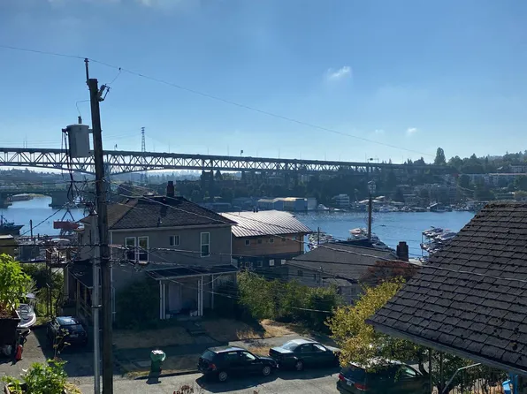 3813 Eastern Ave #2, Seattle, WA 98103