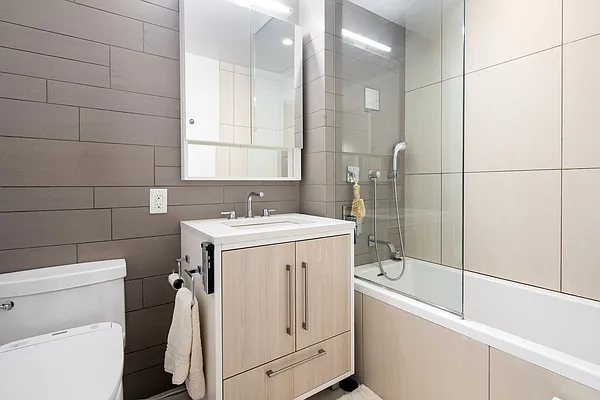 Rented by Compass | media 4