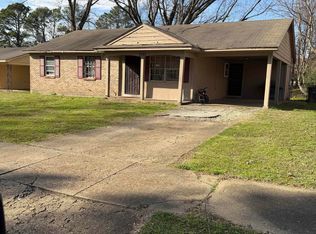 3733 Crosswood Cv, Memphis, TN 38127