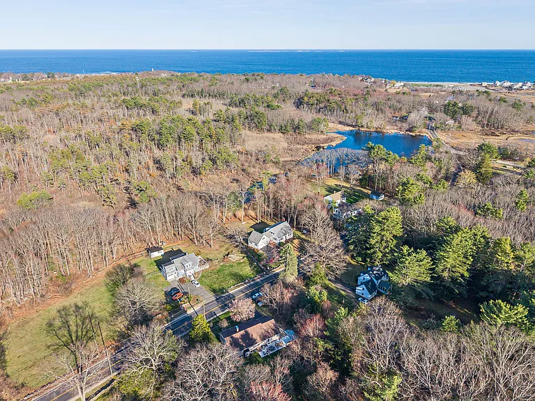 171 Brackett Rd — Photo 34