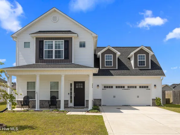 284 Crossroads Store Drive, Jacksonville, NC 28546