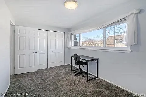 527 Longshore Dr #B — Photo 10