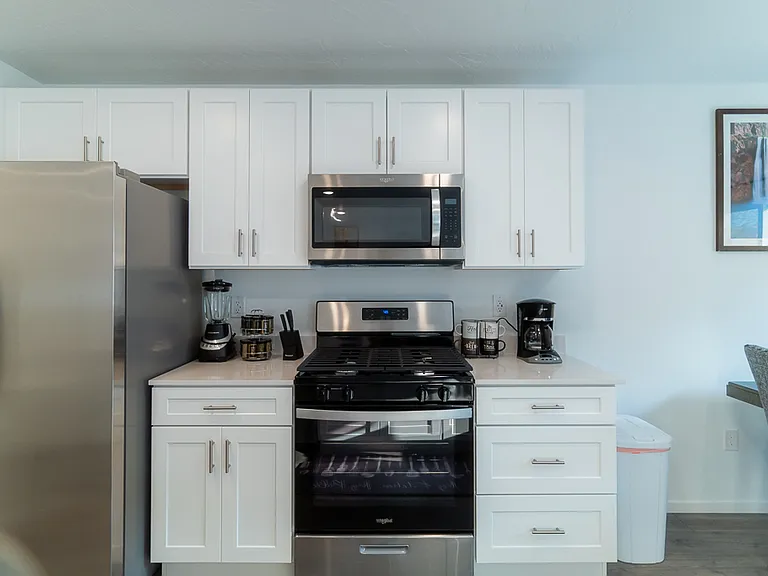 494 S Rockwell Ln — Photo 2