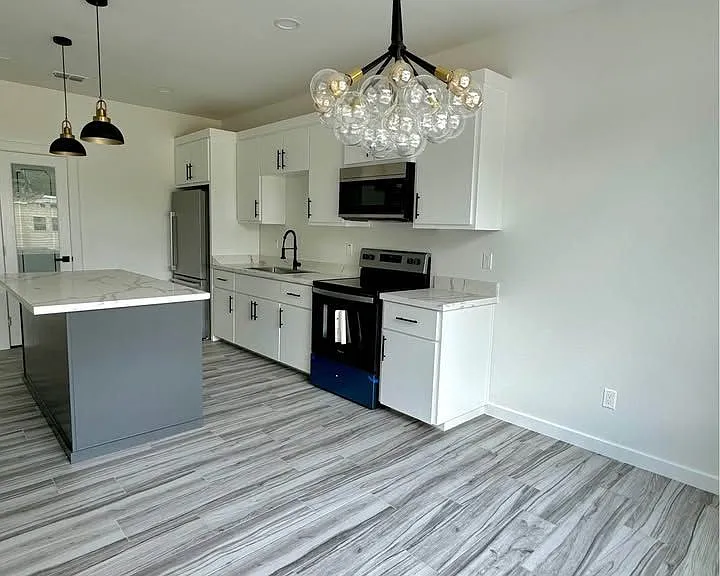 708 W Seminole Ave #MAIN — Photo 11