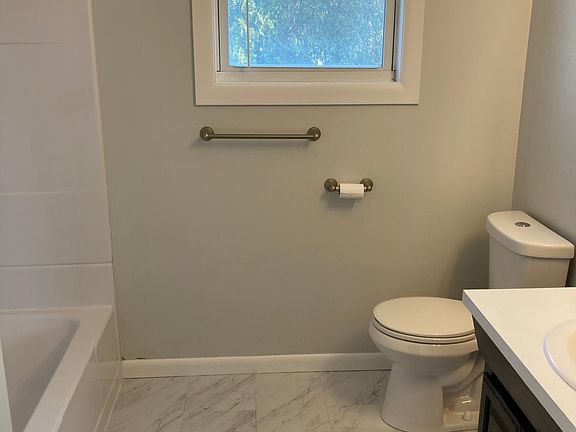 3rd image of 13 White St #1