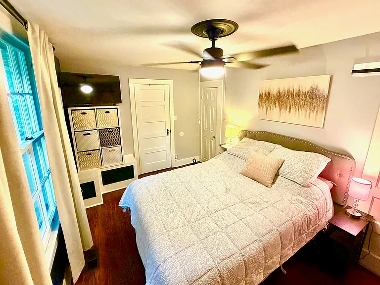 258 E Moody Ave — Photo 42