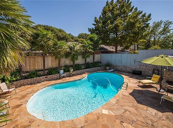 2nd image of 2721 Steamboat Cir