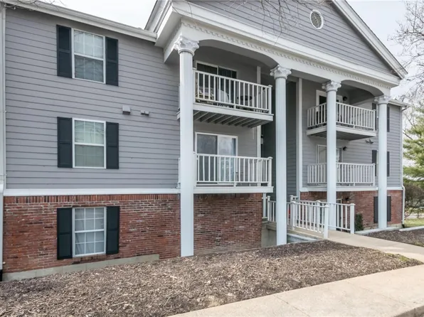 12836 Portulaca Dr APT E, Saint Louis, MO 63146