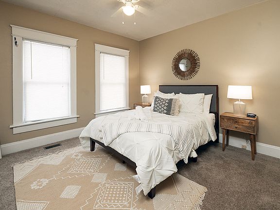 4th image of 2174 Summit St #Id1072703p