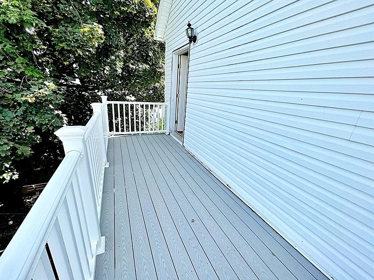 15 Puritan Rd — Photo 33