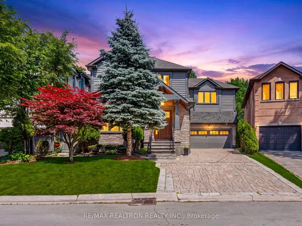 37 Stuart Cres, Toronto, ON M2N 1A6