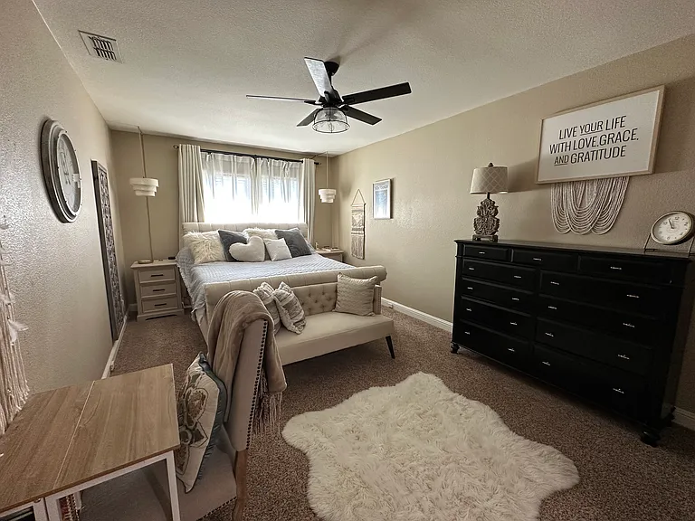 1075 Gamay Dr — Photo 22