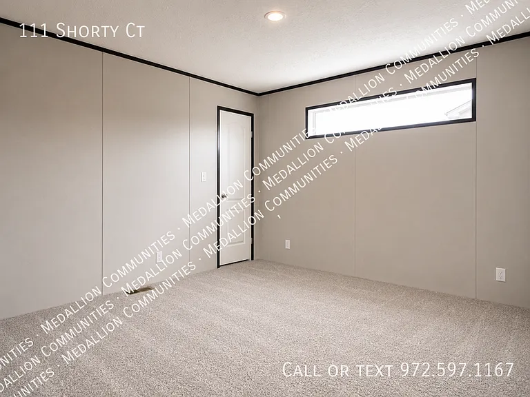 111 Shorty Ct — Photo 9