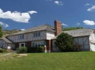 225 Stonehenge Cir, Providence, UT 84332
