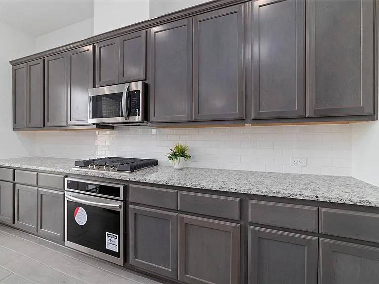 6559 Scarlet Pond Ln — Photo 12