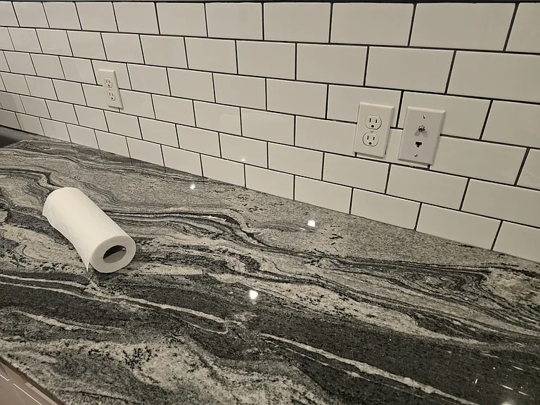 Kitchen backsplash