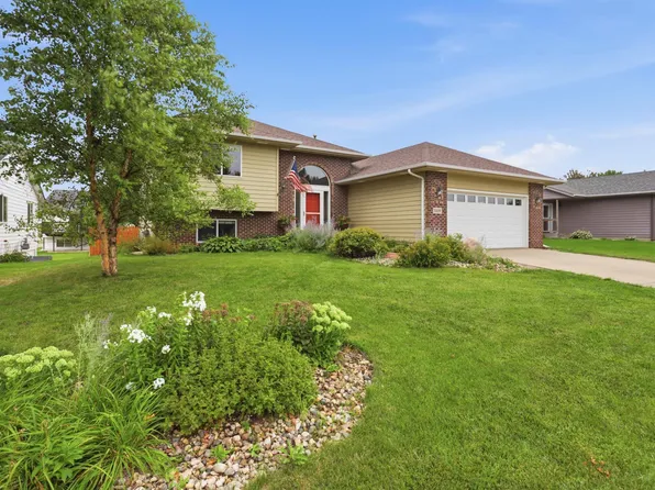 5509 W Rebecca St, Sioux Falls, SD 57106