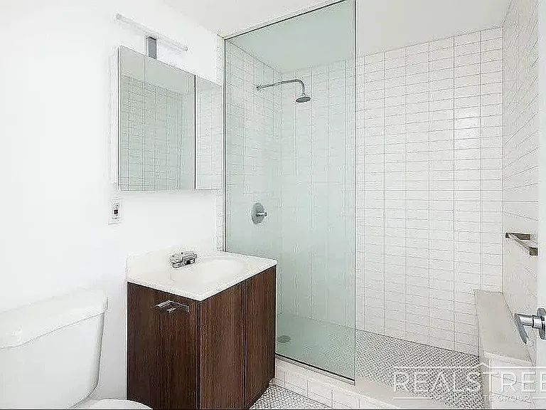 286 Stanhope St #4C — Photo 7