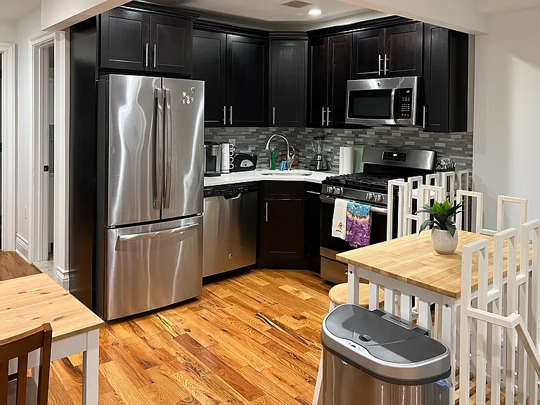 261 W 132nd St #1 — Photo 4
