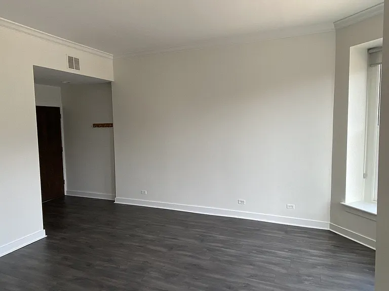 1760 N Clark St #2N — Photo 2